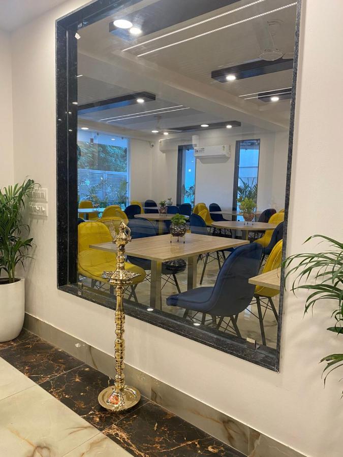 Posh Residency Huda City Center Gurgaon Exterior foto