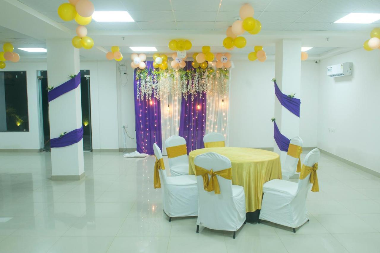 Posh Residency Huda City Center Gurgaon Exterior foto