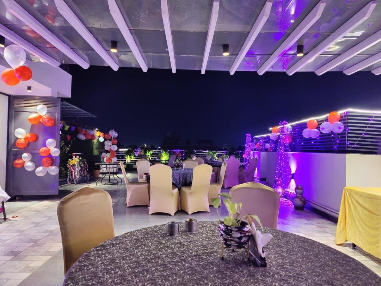 Posh Residency Huda City Center Gurgaon Exterior foto